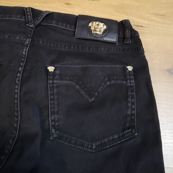 VERSACE Jeans - Picture 8 of 12